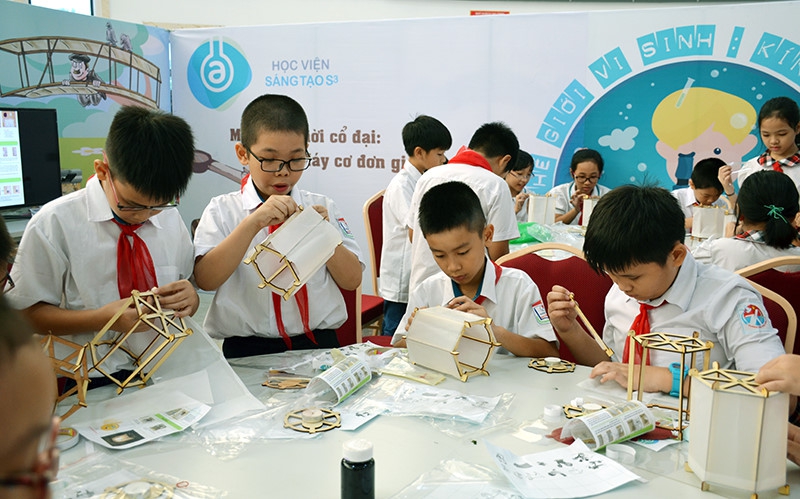 Chưa bao giờ thích hợp hơn để triển khai STEM tại Việt Nam