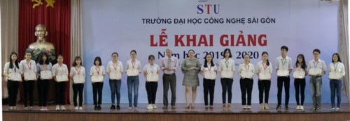 Trường ĐH Công Nghệ Sài Gòn khai giảng năm học mới - Ảnh minh hoạ 5