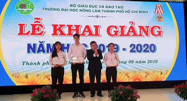 Trường ĐH Nông Lâm TPHCM khai giảng năm học mới