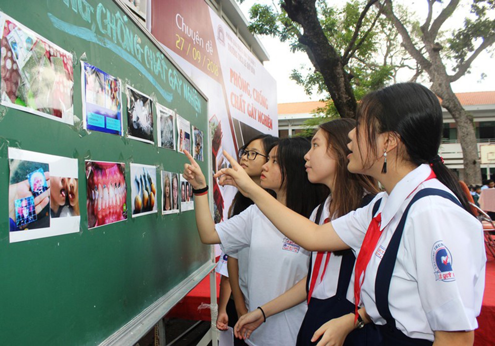 Sinh động hóa GD phòng chống ma túy trong trường học