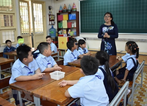 Tinh giản biên chế: Xin đừng nhắm mắt... cắt liều! - Ảnh minh hoạ 2