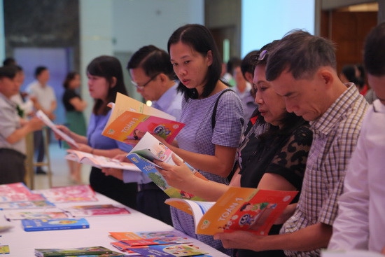 NXB Giáo dục Việt Nam sẽ sát cánh cùng giáo viên thực hiện CTSGK mới