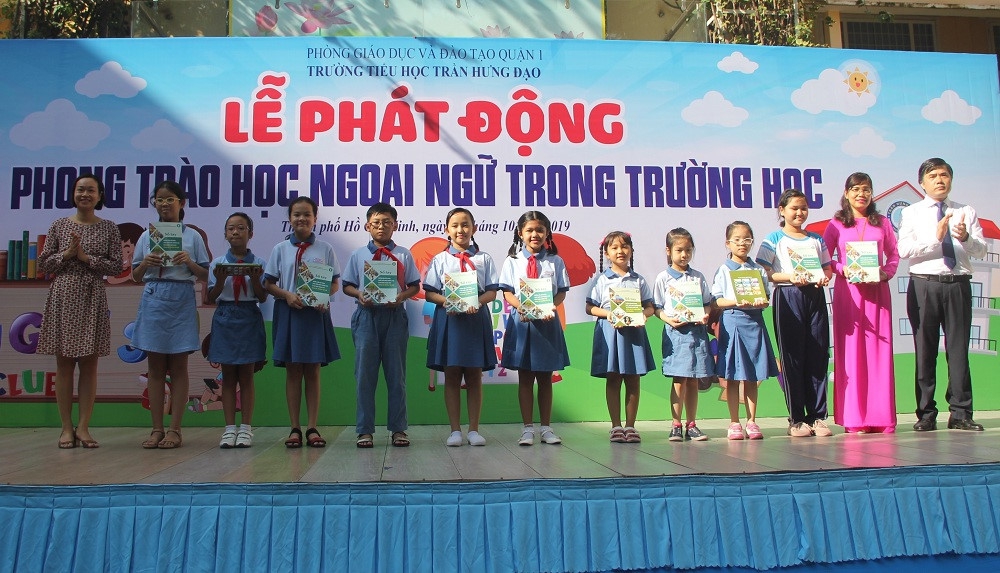 TP.HCM: Phát động phong trào học Ngoại ngữ trong trường học