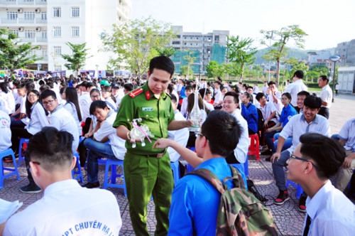 Truyền thông - giải pháp hữu hiệu ngăn chặn ma túy trong trường học - Ảnh minh hoạ 2