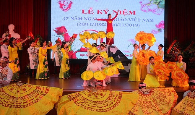 Đại học Huế kỷ niệm Ngày nhà giáo Việt Nam 20-11