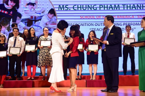 NHG’s Teacher Award 2019: Trao tặng 51 trái tim vàng cho thầy cô giáo - Ảnh minh hoạ 4