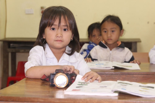 “Tiếng trống học bài” nơi bản làng vùng biên xứ Nghệ - Ảnh minh hoạ 6