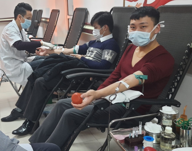 Trường ĐH Y - Dược (Đại học Thái Nguyên): Tích cực hiến máu trong những ngày phòng, chống dịch nCoV - Ảnh minh hoạ 4