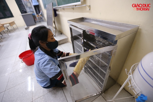 Hà Nội: Trường học chủ động vệ sinh để đảm bảo an toàn cho học sinh trước dịch nCoV - Ảnh minh hoạ 9