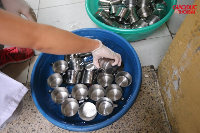 Hà Nội: Trường học chủ động vệ sinh để đảm bảo an toàn cho học sinh trước dịch nCoV - Ảnh minh hoạ 11