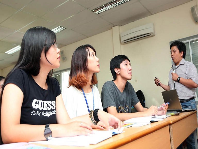 Chương trình chất lượng cao: Phải đúng như tên gọi