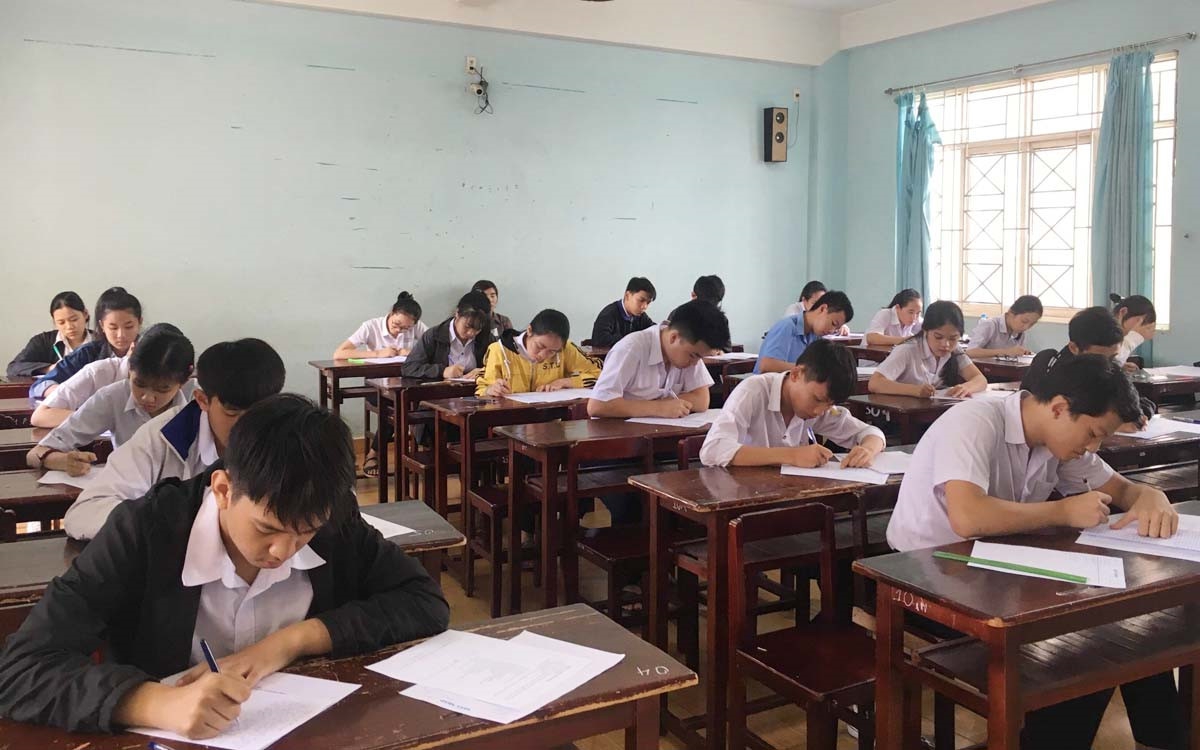 Gia Lai: Nhiều giải pháp nâng tỉ lệ tốt nghiệp THPT cho học viên GDTX