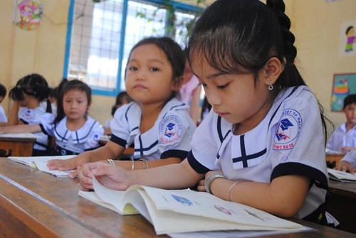 Thứ trưởng Nguyễn Hữu Độ: Đã sẵn sàng triển khai thực hiện Chương trình, SGK GDPT mới đối với lớp 1 - Ảnh minh hoạ 2