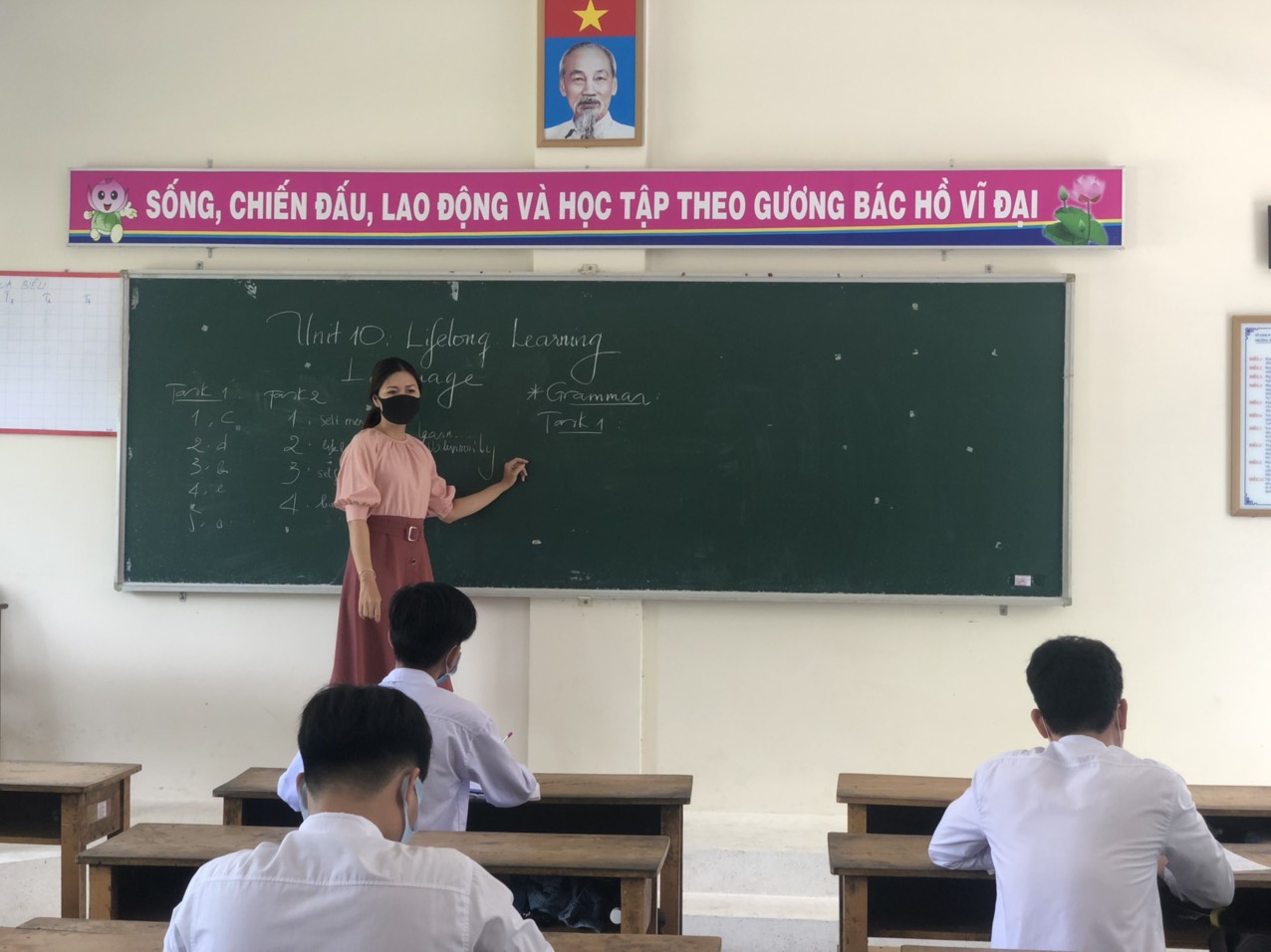 Đồng bằng sông Cửu Long: HS lớp 9 và lớp 12 đồng loạt trở lại trường - Ảnh minh hoạ 3