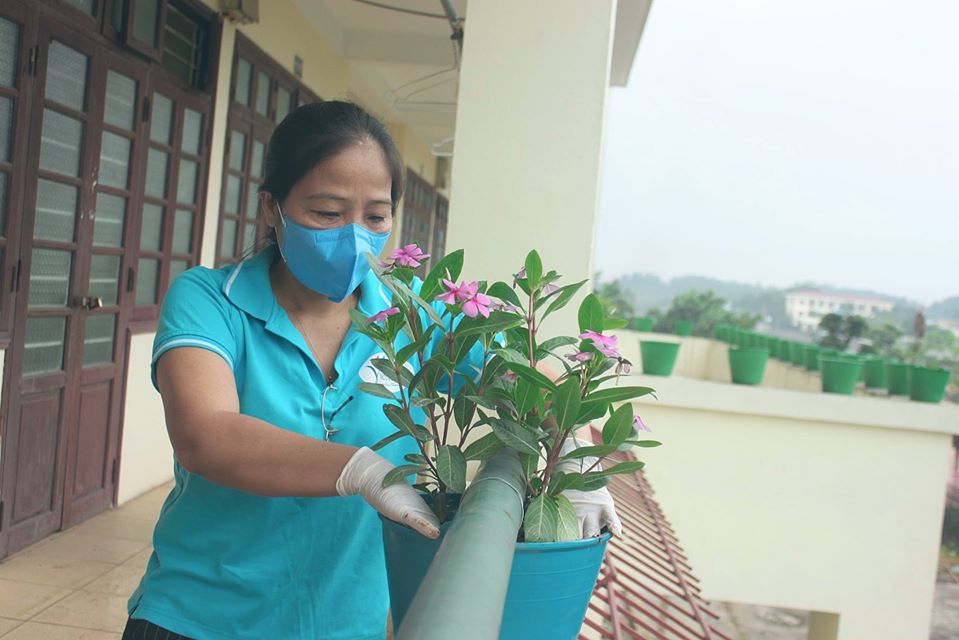 Thái Nguyên: Thầy cô chuẩn bị nhiều “món quà” ý nghĩa, sinh viên yên tâm trở lại nhịp học - Ảnh minh hoạ 3