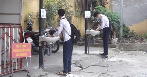 Hà Nội đảm bảo vệ sinh an toàn phòng dịch cho học sinh trở lại trường