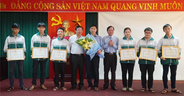 Quảng Bình: Hai học sinh dự kỳ thi Olympic khu vực và quốc tế
