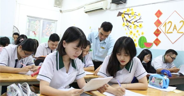 TPHCM: Thêm 1 tuần suy nghĩ trước khi ghi phiếu đăng ký dự thi