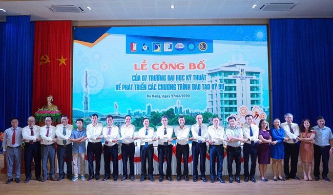 7 trường ĐH kỹ thuật hàng đầu Việt Nam công bố chương trình đào tạo kỹ sư chuyên sâu nghề nghiệp - Ảnh minh hoạ 3