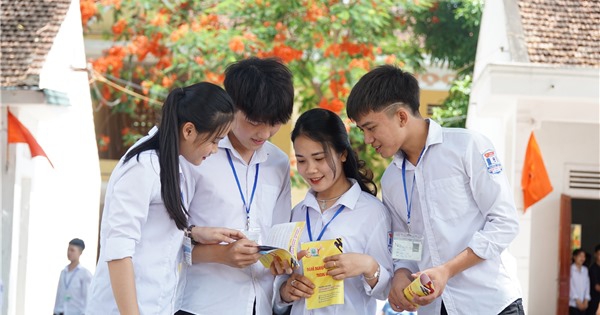 Nghệ An: Nhộn nhịp triển khai đăng ký dự thi tốt nghiệp THPT cho hơn 31 nghìn học sinh