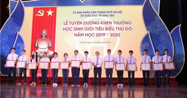 Hà Nội: Tuyên dương học sinh giỏi, tiêu biểu năm học 2019-2020