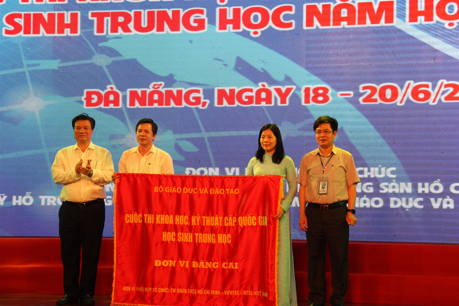 75 dự án đạt giải thi Khoa học kỹ thuật cấp quốc gia năm học 2019-2020 - Ảnh minh hoạ 6