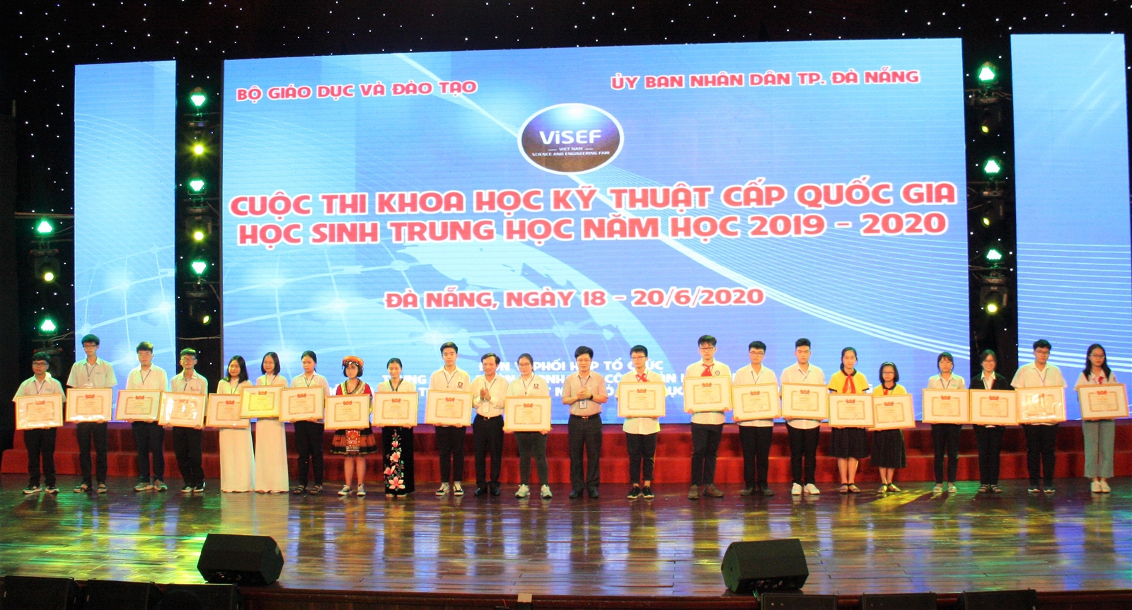 75 dự án đạt giải thi Khoa học kỹ thuật cấp quốc gia năm học 2019-2020 - Ảnh minh hoạ 3