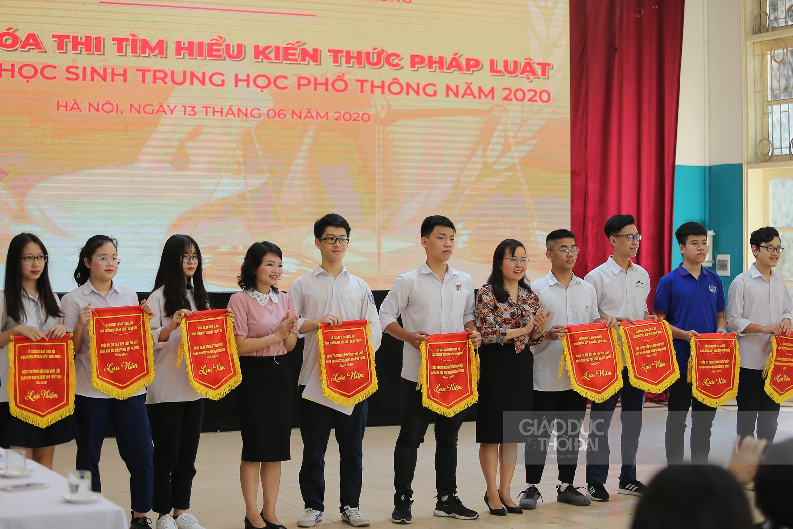 Hà Nội: Học sinh THPT hào hứng tham gia cuộc thi tìm hiểu kiến thức pháp luật - Ảnh minh hoạ 4