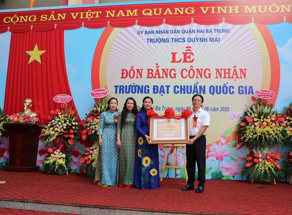 Nhiều trường học Hà Nội đón bằng công nhận trường chuẩn quốc gia - Ảnh minh hoạ 5