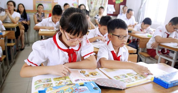 Hà Nội: Tăng sự tự tin khi giao tiếp bằng tiếng Anh cho giáo viên