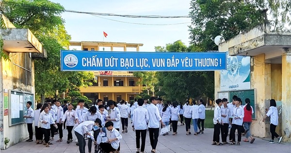 Nam Định: Đề thi vào lớp 10 môn Ngữ văn có tính phân loại cao