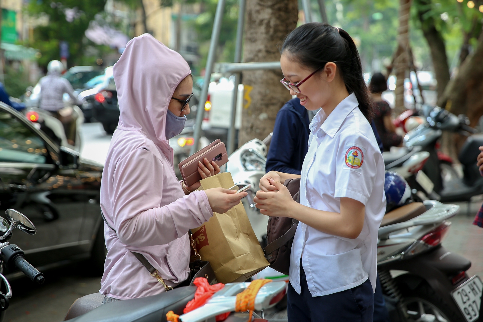 Hà Nội: Gần 89.000 thí sinh làm thủ tục dự thi kỳ thi tuyển sinh lớp 10 - Ảnh minh hoạ 2