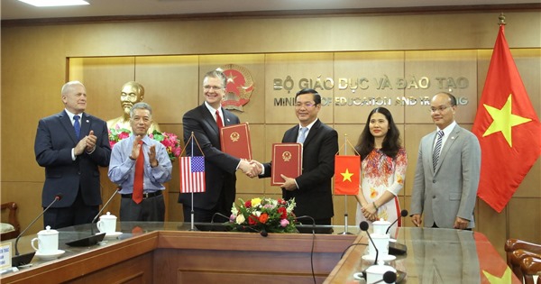 Hoa Kỳ hỗ trợ Việt Nam giảng dạy tiếng Anh trong các trường phổ thông