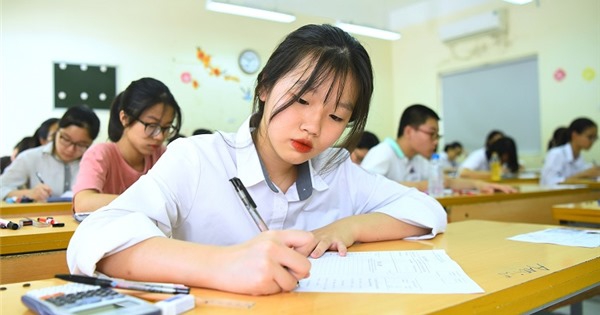 Hà Nội: Trường THPT ngoài công lập bắt đầu nhận hồ sơ đăng kí nhập học