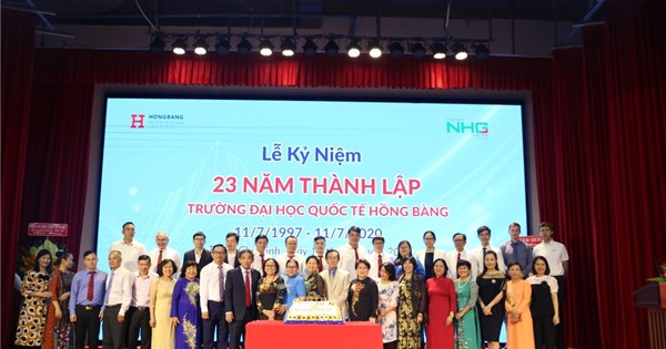 Trường Đại học Quốc tế Hồng Bàng kỉ niệm 23 năm thành lập