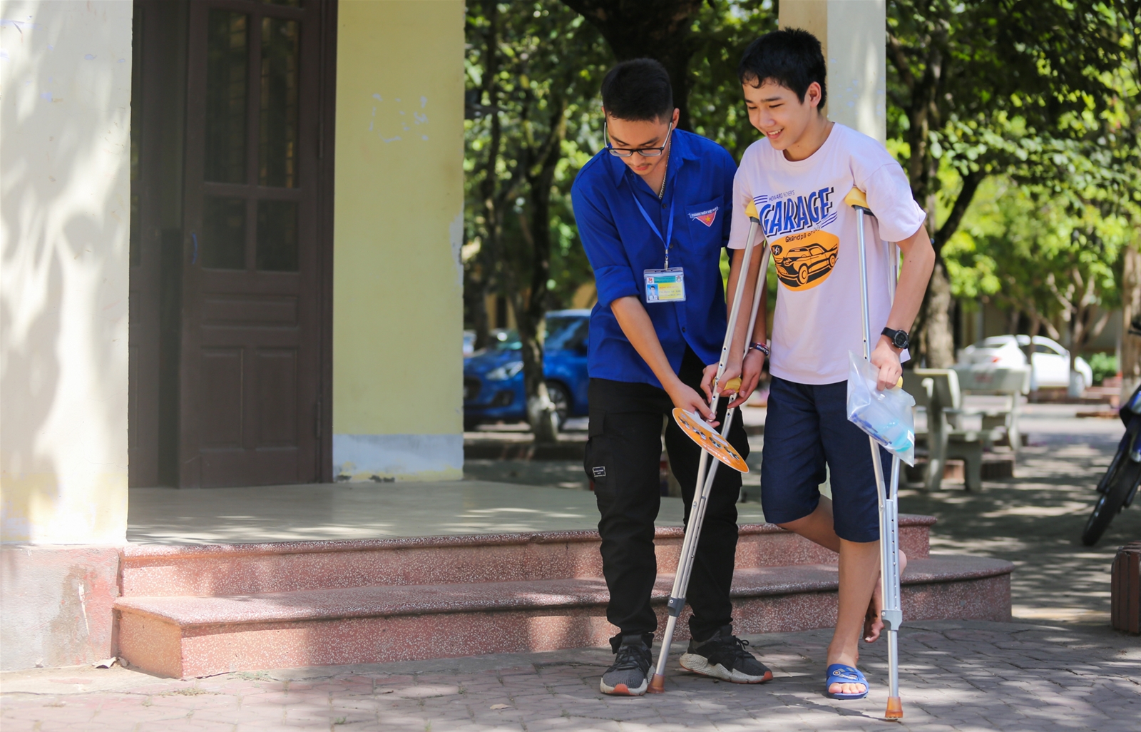 Gần 36.000 thí sinh Nghệ An bước vào môn cuối tuyển sinh vào lớp 10 trong nắng nóng gay gắt - Ảnh minh hoạ 4