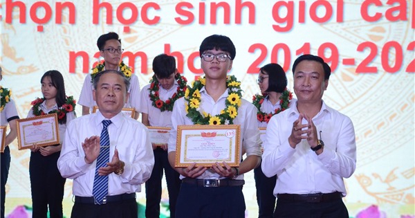 Phòng GD&ĐT Liên Chiểu (TP Đà Nẵng) tuyên dương – khen thưởng học sinh tiêu biểu