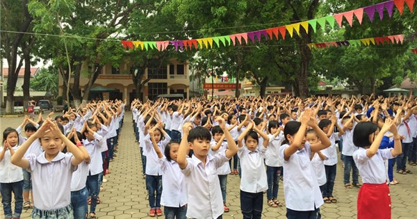 Ninh Bình: Bốc thăm chọn lớp và giáo viên chủ nhiệm