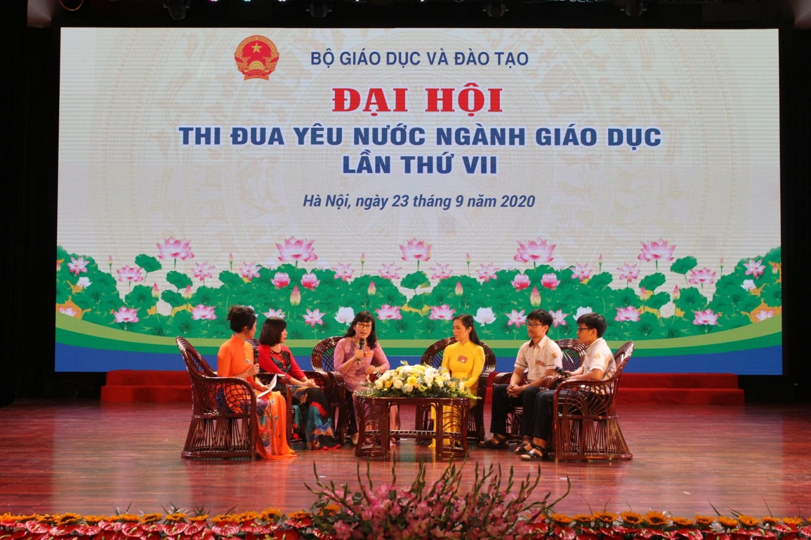 Đổi mới, sáng tạo và cống hiến sẽ làm nên thành công