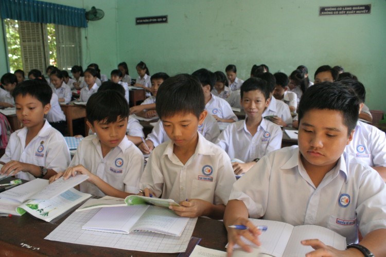 Nỗi lo thiếu trường lớp ở Đồng bằng sông Cửu Long