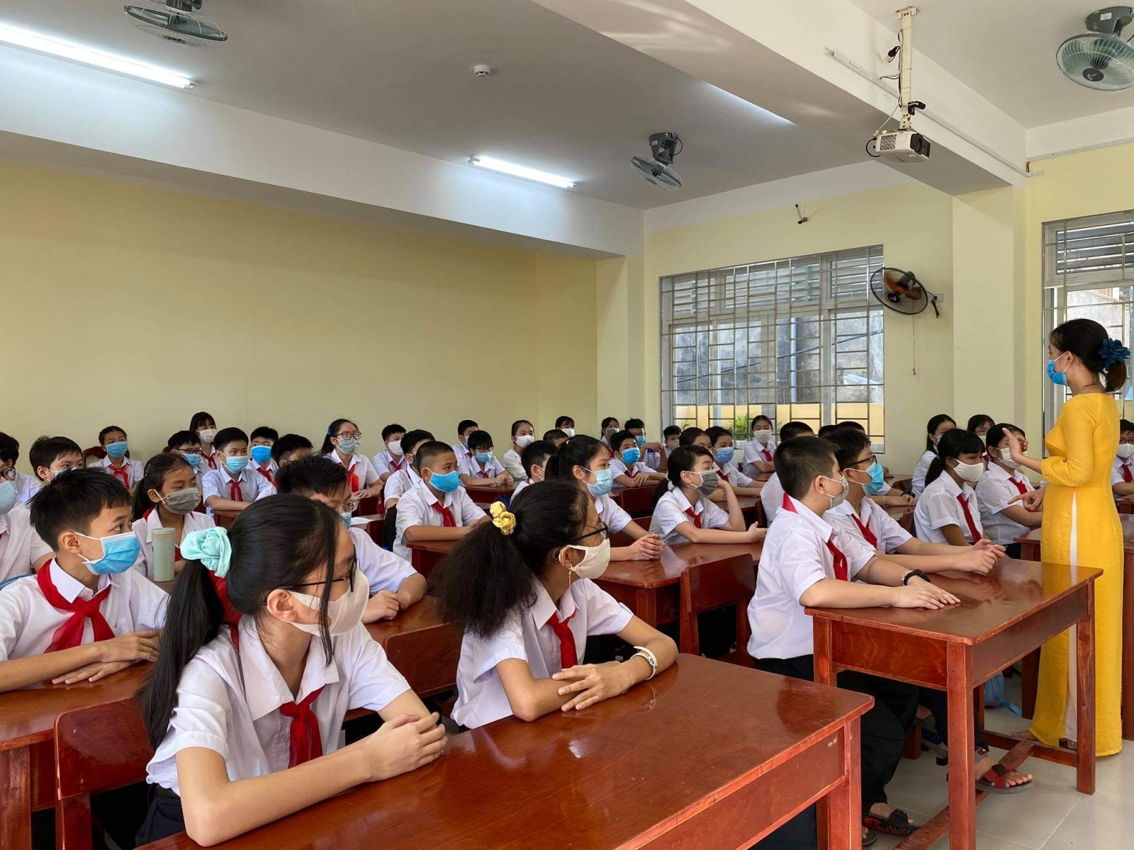 Linh hoạt học trực tuyến, học sinh Đà Nẵng bắt nhịp cùng cả nước - Ảnh minh hoạ 3