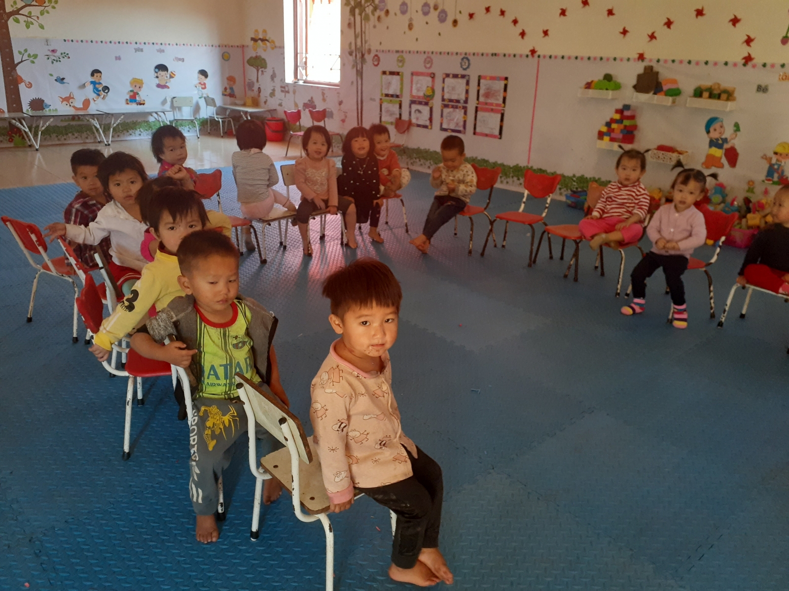 Điện Biên: Vượt khó, nâng cao chất lượng giáo dục trẻ mầm non vùng cao - Ảnh minh hoạ 3