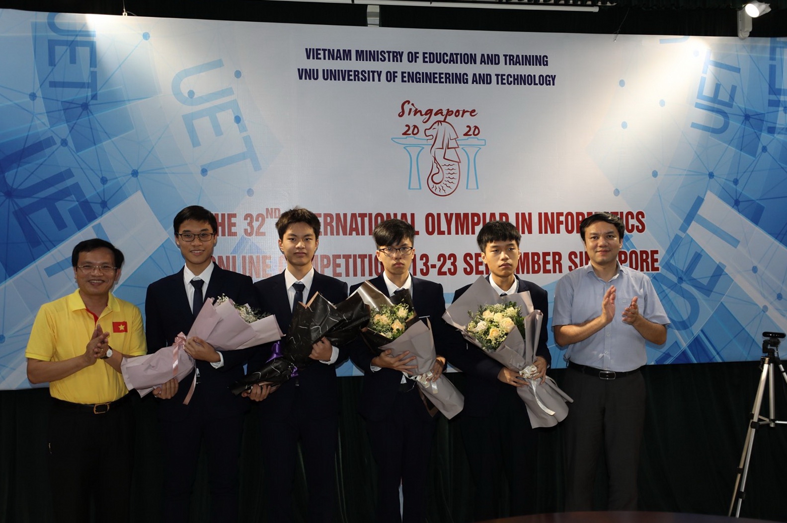 Đội tuyển Việt Nam tiếp tục  giành Huy chương Vàng tại Olympic Tin học quốc tế 2020