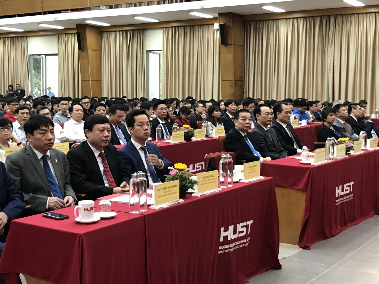 Trường Đại học Bách khoa Hà Nội khai giảng năm học mới - Ảnh minh hoạ 2