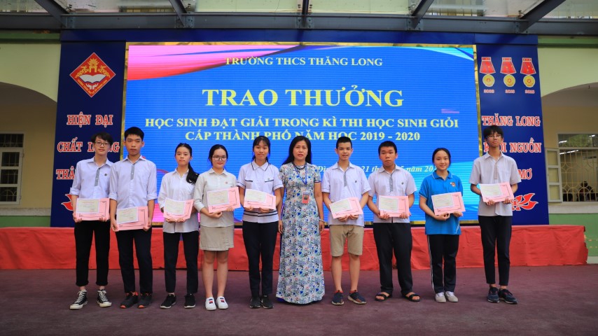 Trường THCS Thăng Long (quận Ba Đình, Hà Nội): Rạng ngời hào khí Thăng Long - Hà Nội