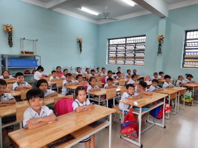 Thiếu trường học tại KCN huyện Đức Hòa (Long An): Học sinh phải… tăng ca