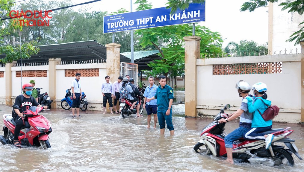 Nhà trường điều chỉnh giờ học né triều trường - Ảnh minh hoạ 14