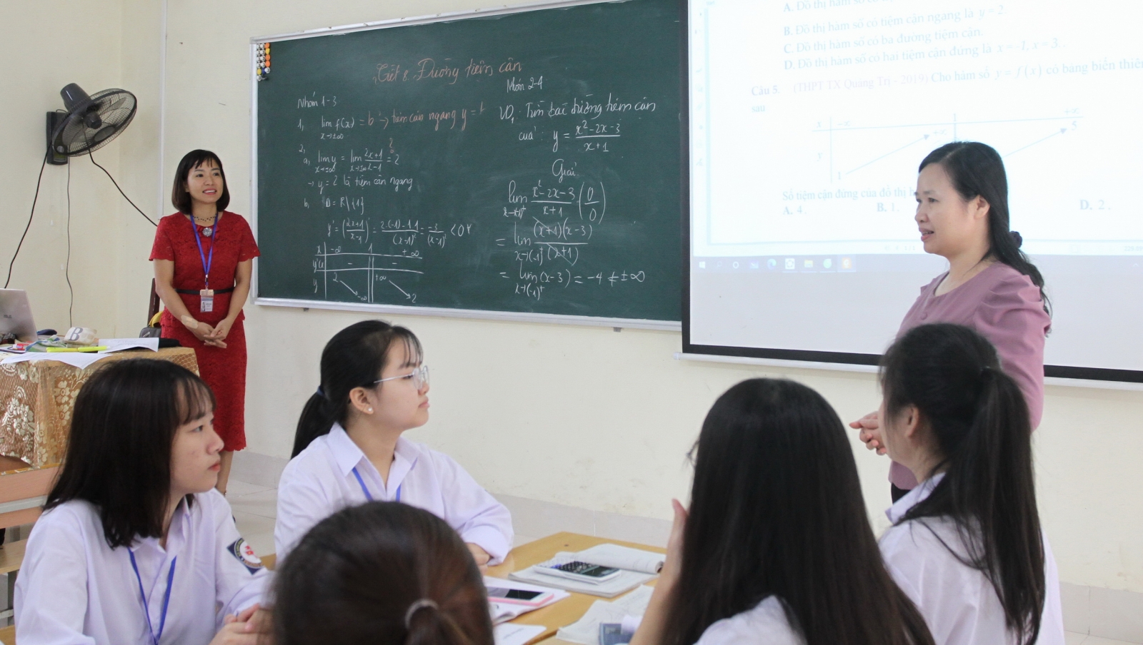 Thứ trưởng Nguyễn Hữu Độ kiểm tra công tác chuẩn bị chương trình giáo dục phổ thông mới tại Trường Hữu nghị T78 - Ảnh minh hoạ 2