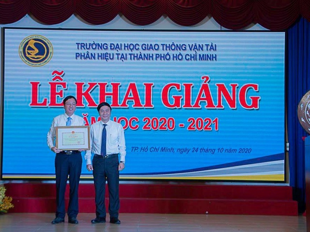 Phân hiệu Trường ĐH GTVT tại TP.HCM khai giảng năm học mới