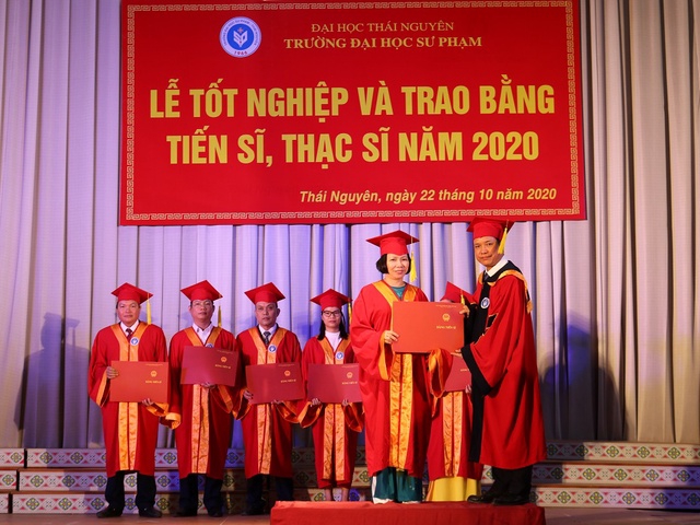 Trường ĐH Sư phạm (ĐH Thái Nguyên): Trao bằng cho hơn 300 tân tiến sĩ, thạc sĩ